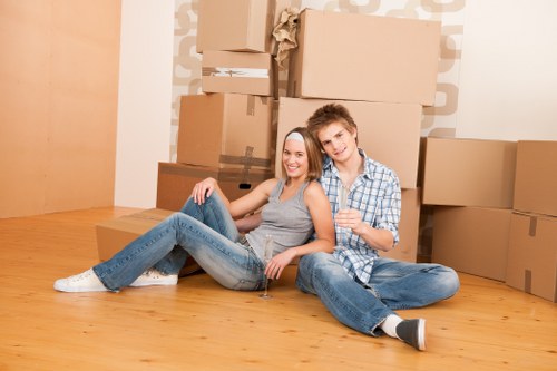 Student removals van for Tufnellpark relocation