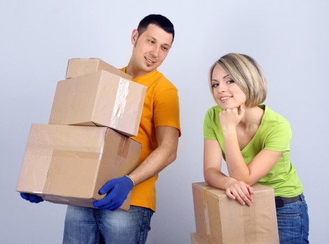 Professional flat removals service helping with furniture and fragile items in Tufnellpark