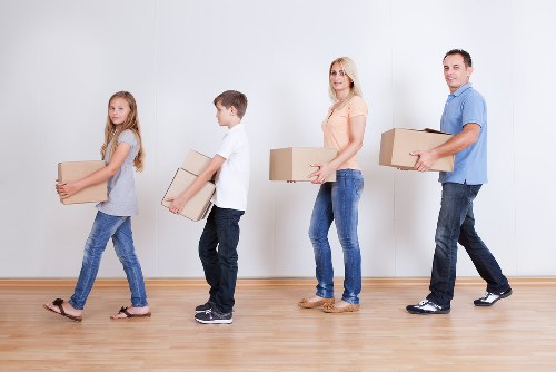 Protective handling of delicate furniture during removals in Tufnellpark